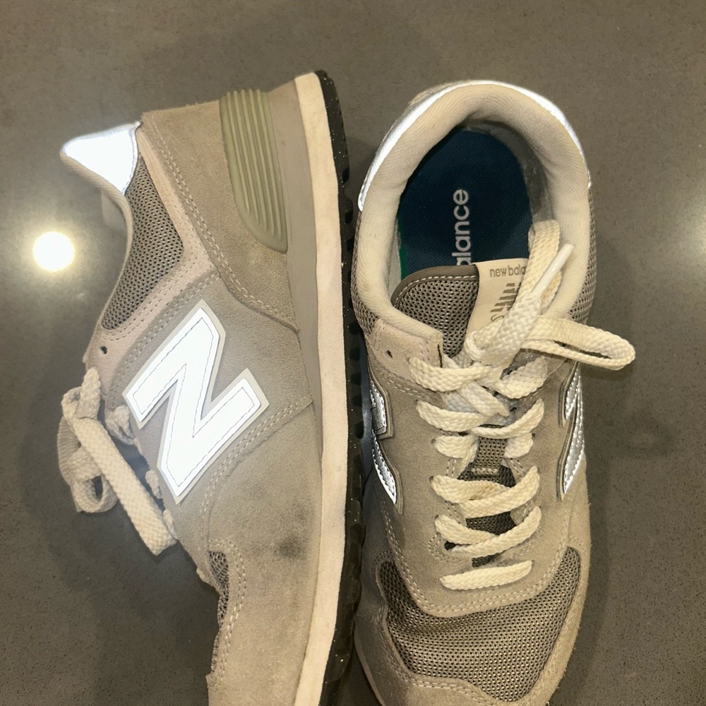 New Balance Classic Gray and White Sneakers - Picture 2 of 5